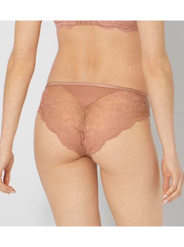 Triumph Figi "Amourette Charm" w kolorze jasnoróżowym