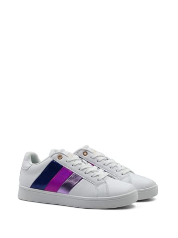 Benetton Sneakersy w kolorze białym ze wzorem