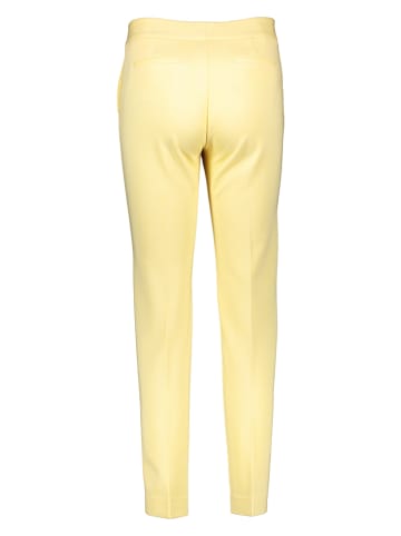 STEFANEL Spodnie chino w kolorze żółtym