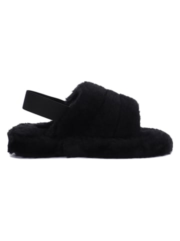 ISLAND BOOT Hausschuhe "Poppy" in Schwarz