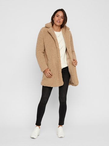 Noisy may Płaszcz pluszowy "Gabi" w kolorze jasnobrązowym
