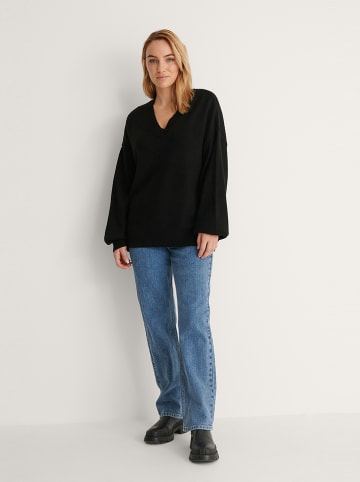 NA-KD Sweter w kolorze czarnym