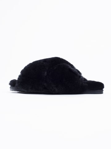 NICEBAY Schaffell-Hausschuhe "Slow" in Schwarz