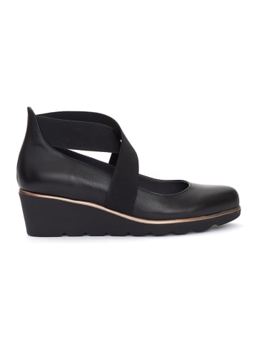 Mia Loé Leder-Keilpumps in Schwarz