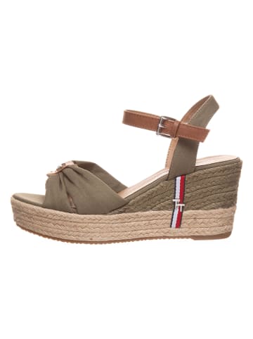 Tom Tailor Sandały w kolorze khaki na koturnie