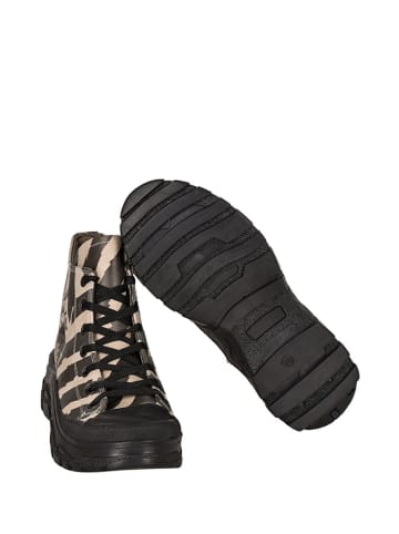 Streetfly Sneakers in Schwarz/ Beige/ Bunt