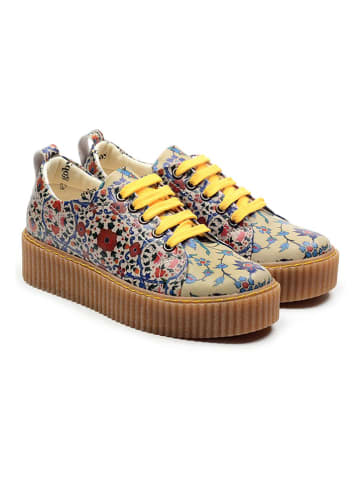 Goby Sneakersy w kolorze beżowym ze wzorem