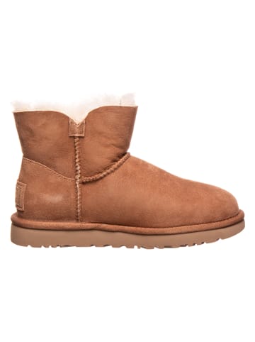 UGG Lammfell-Boots "Mini Bailey Button" in Hellbraun