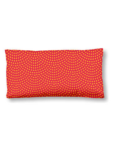 Hip Satynowa poszewka "Yuki" w kolorze czerwonym na poduszkę