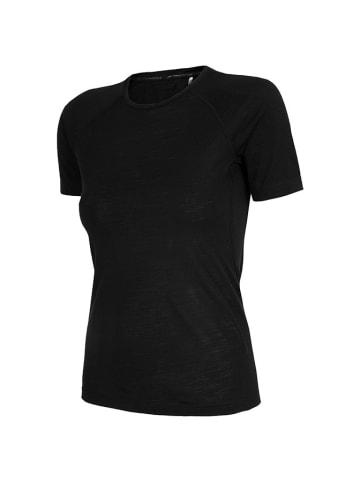 4F Koszulka funkcyjna w kolorze czarnym