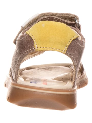 Primigi Skórzane sandały w kolorze beżowym