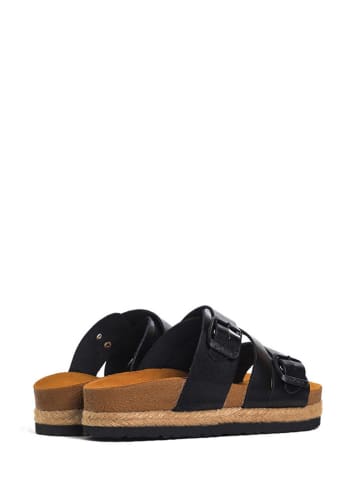 Moosefield Leren slippers zwart