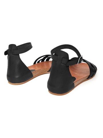 CLKA Skórzane sandały w kolorze czarnym