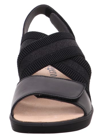 Legero Skórzane sandały "Fly" w kolorze czarnym