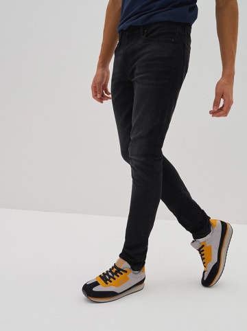 BIG STAR Dżinsy - Slim fit - w kolorze czarnym