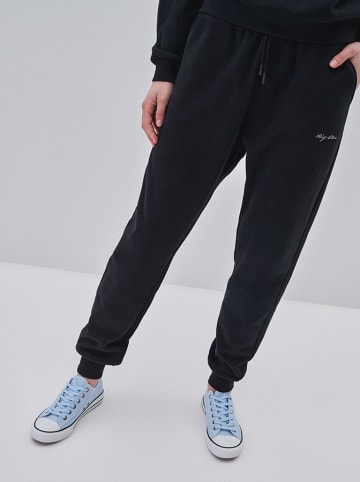 BIG STAR Sweathose in Schwarz