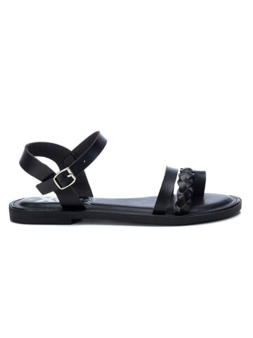 Xti Sandalen in Schwarz