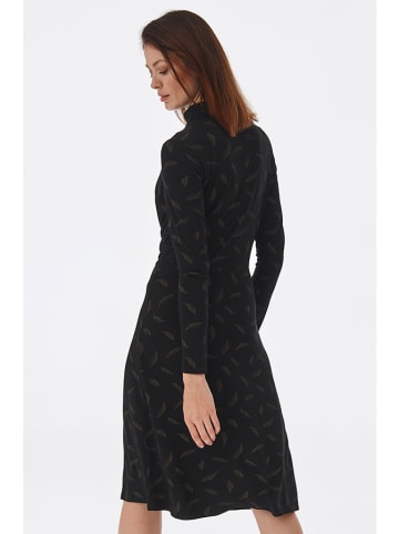 TATUUM Sukienka w kolorze czarnym ze wzorem