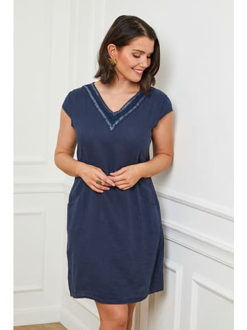 Curvy Lady Linnen jurk donkerblauw