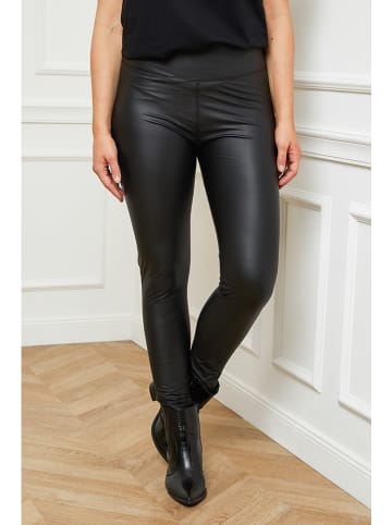 Curvy Lady Legginsy w kolorze czarnym