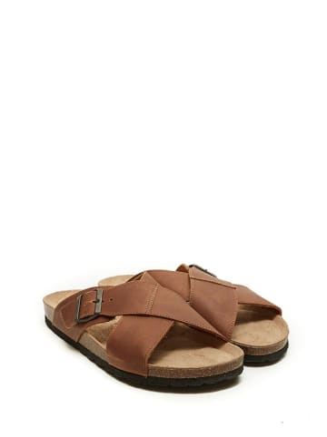 Mandel Leren slippers lichtbruin