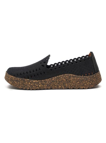 Comfortfusse Skórzane slippersy w kolorze czarnym