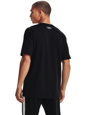 Under Armour Shirt "ABC" in Schwarz