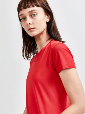 Craft Trainingsshirt "ADV Essence" rood