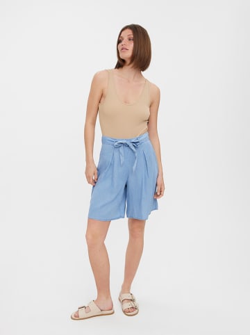 Vero Moda Bermudas "Liliana" in Hellblau