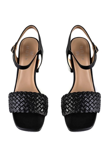 Musk Sandaletten in Schwarz