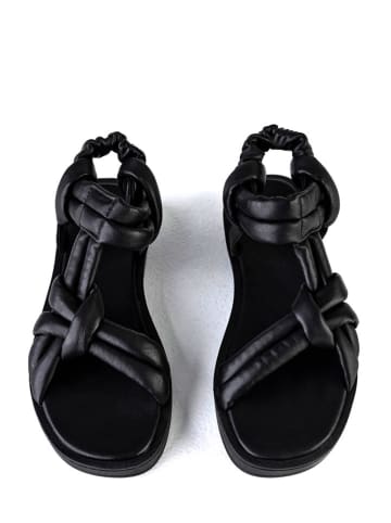 Musk Leder-Sandalen in Schwarz