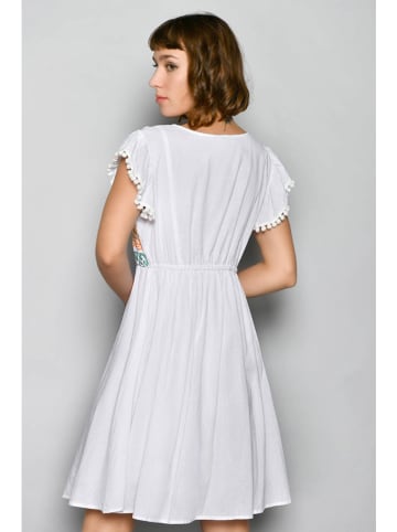 H.H.G. Sukienka w kolorze białym ze wzorem