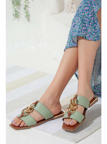 Fnuun Shoes Pantoletten in Mint