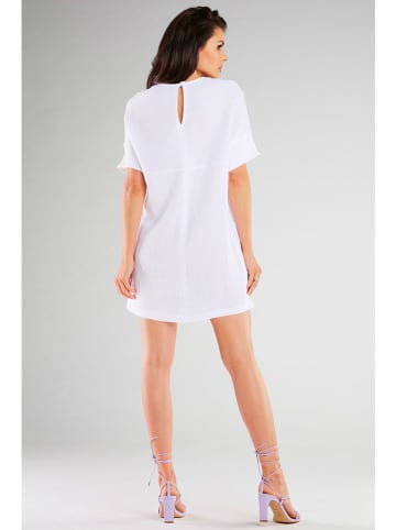 INFINITE YOU Kleid in Weiß