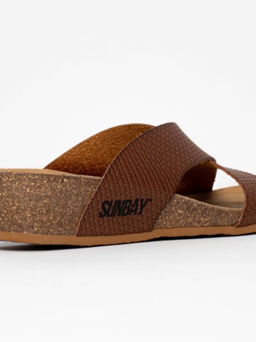 Sunbay Klapki "Brisbane" w kolorze brązowym na koturnie
