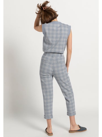 Hessnatur Chino in Hellblau