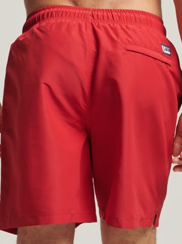 Superdry Badeshorts in Rot