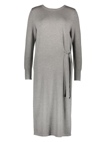 Betty Barclay Kleid in Grau
