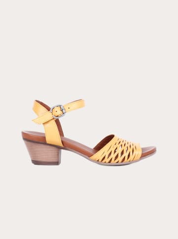 Bueno Leren haksandalen geel