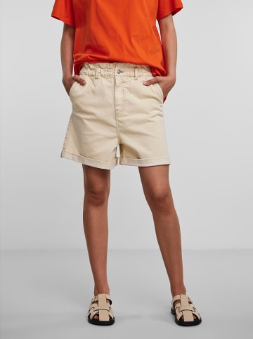 Pieces Shorts "Peggy" in Beige