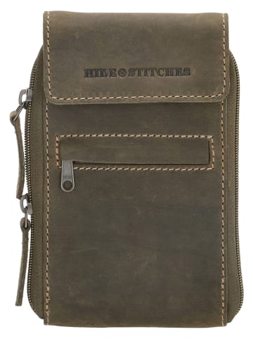 HIDE & STITCHES Leder-Handytasche in Oliv - (B)10,5 x (H)17 x (T)1,5 cm