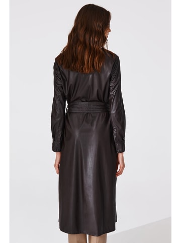 TATUUM Kleid in Dunkelbraun