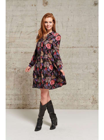 Smashed Lemon Kleid in Schwarz/ Pink