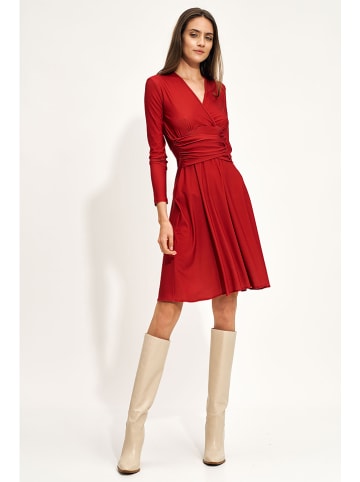 Nife Kleid in Rot