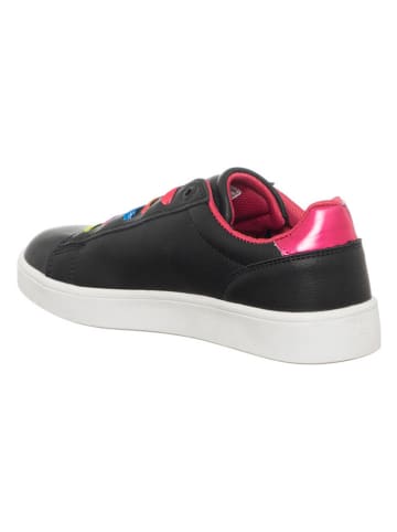 Benetton Sneakers in Schwarz/ Fuchsia