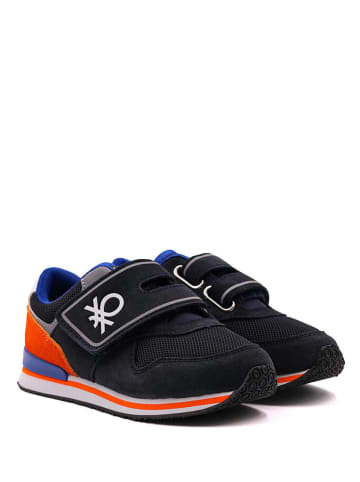 Benetton Sneakers in Schwarz/ Rot/ Blau