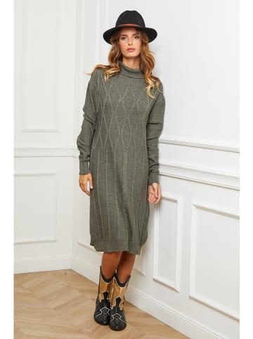 Joséfine Strickkleid "Bernie" in Oliv