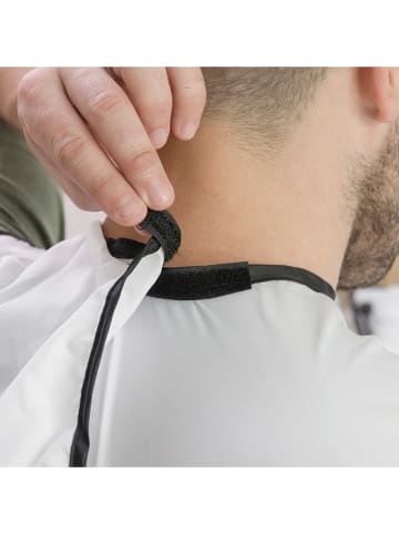 InnovaGoods Fartuch w kolorze biało-czarnym z przyssawkami do strzyżenia brody