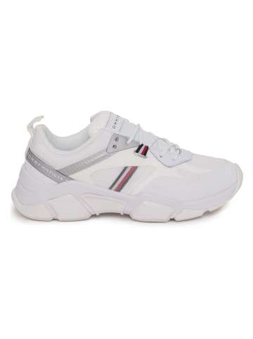 Tommy Hilfiger Sneakersy w kolorze białym