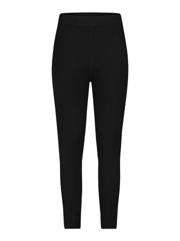 Stitch & Soul Leggings in Schwarz
